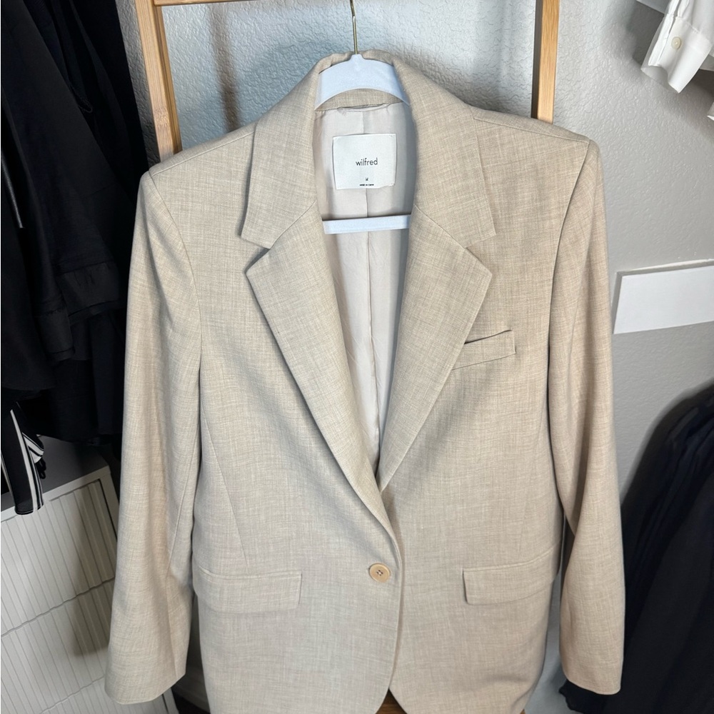Wilfred Light Tan Jacket
